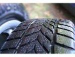Test uk�zal, kter� zimn� pneumatiky jsou bezpe�n�